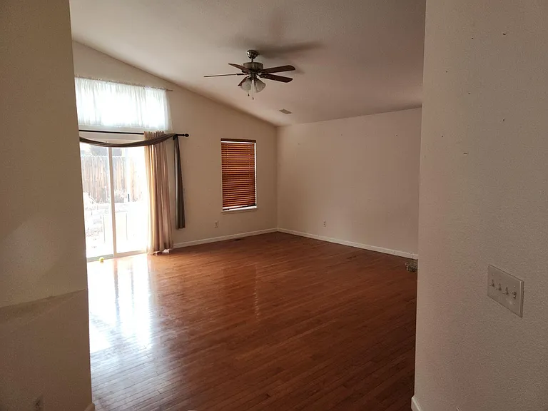 22859 E Alamo Ln — Photo 9