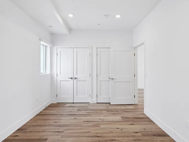The Bay Apartment Homes — Photo 63