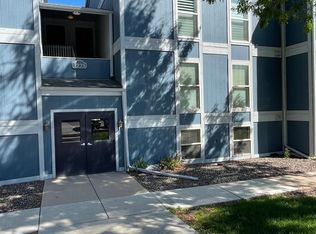7275 S Xenia Cir APT B, Centennial, CO 80112