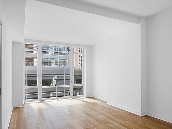 3rd image of 1050 Avenue Of The Americas APT 15A