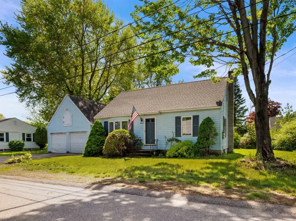 11 William Street, Somersworth, NH 03878