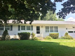 817 Diamond Point Rd, Diamond Point, NY 12824