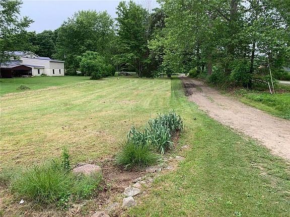 2nd image of 16450 State Highway 86