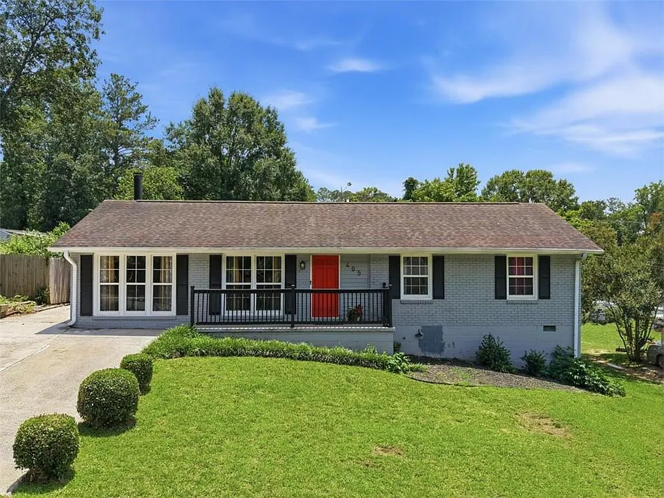 405 King Arthur Ct