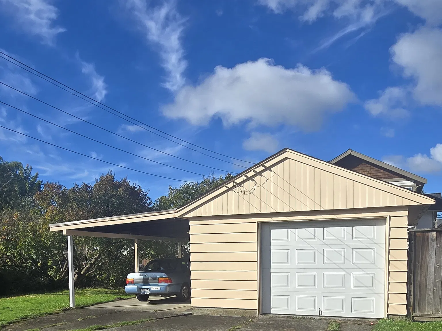 2 bed, 1050 sqft, $2,500 — Photo 2