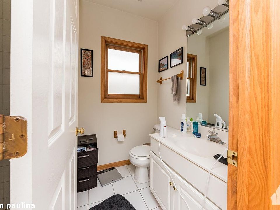 1st image of 916 N Paulina St #622