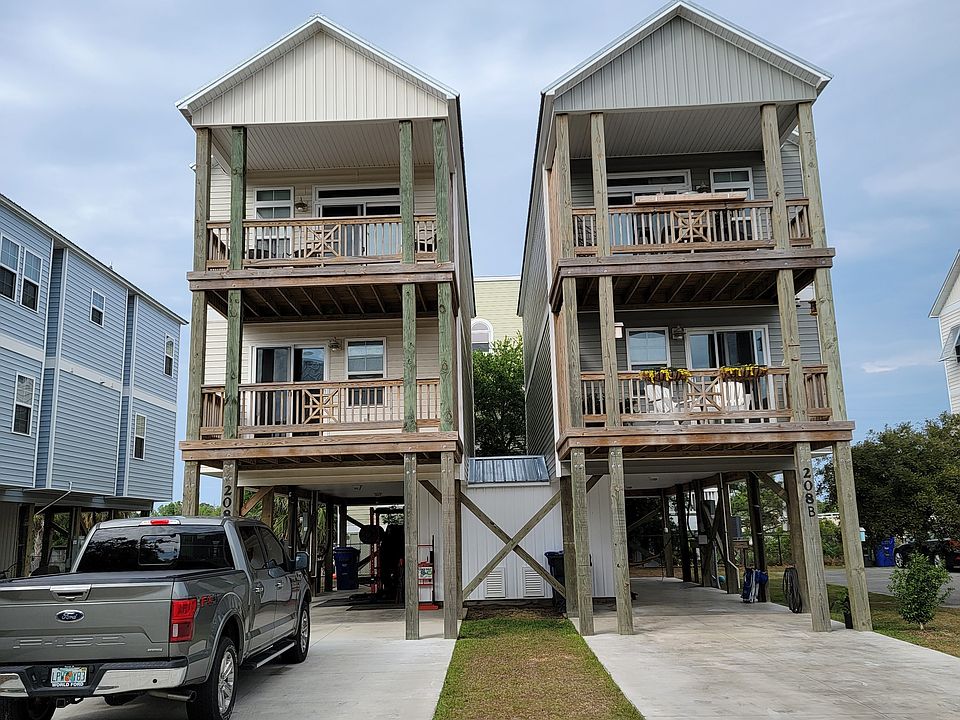 1st image of 208A Bridgeview Ct