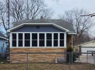 1844 Superior St, Muskegon, MI 49442