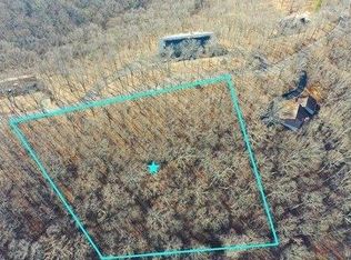 1546 Palisades Rd, Ballwin, MO 63021