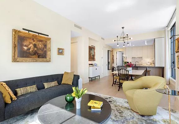 3rd image of 438 E 12th St #5M