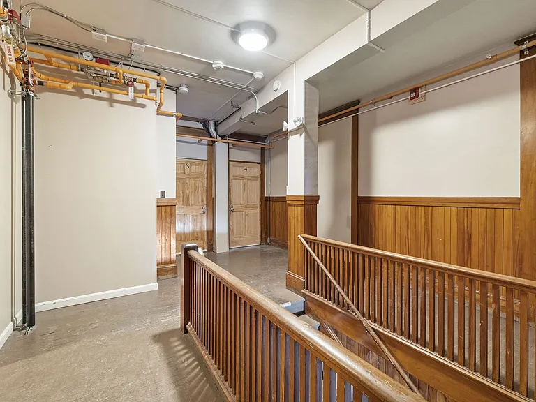 28 N Main St #2 — Photo 10