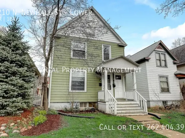 3210 N Newhall St, Milwaukee, WI