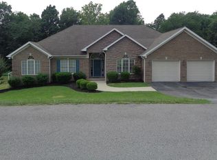 355 Sycamore Ln, Madisonville, KY 42431