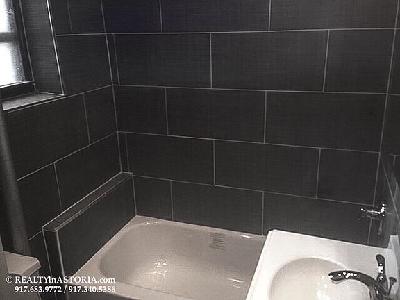 3rd image of 2552 38th St #D2