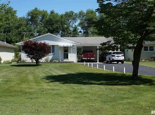 2625 Queensway Rd, Springfield, IL 62703