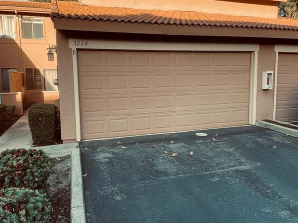 1224 W Roseburg Ave APT B, Modesto, CA 95350