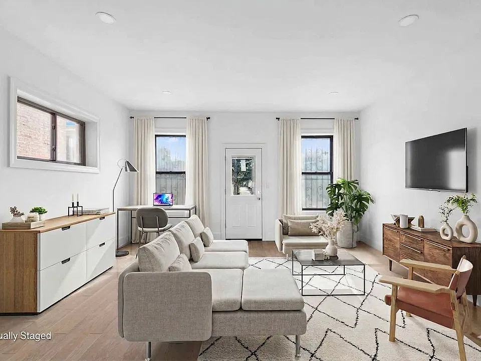 408 New York Ave #1