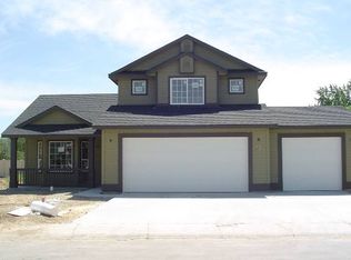 4355 Tahiti, Meridian, ID 83646