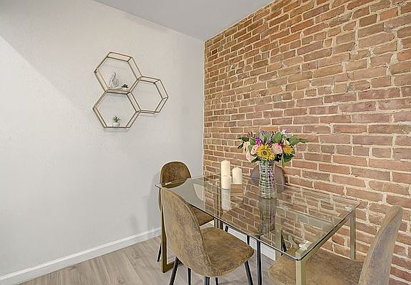 5th image of 311 E 51st St #1F