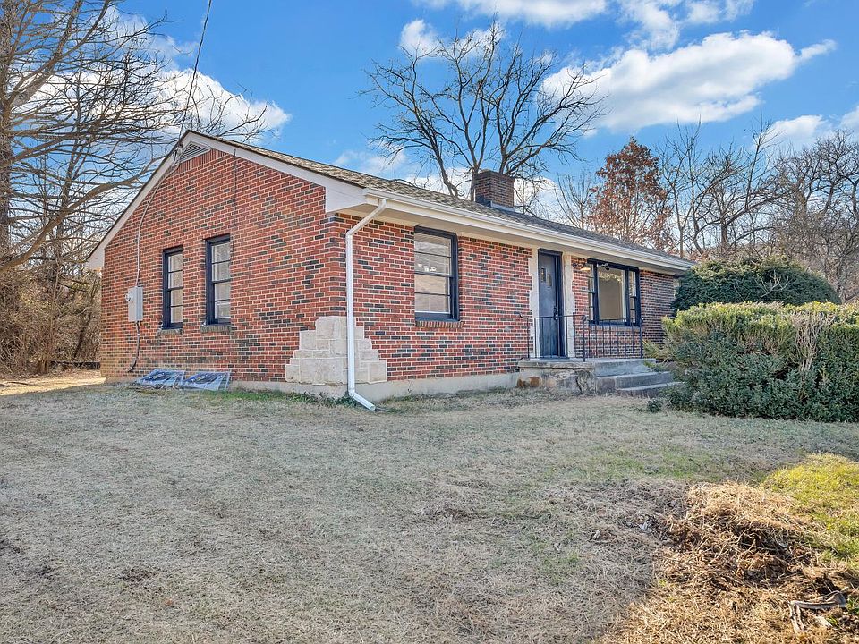 4053 Challenger Ave, Roanoke, VA 24012 | Zillow