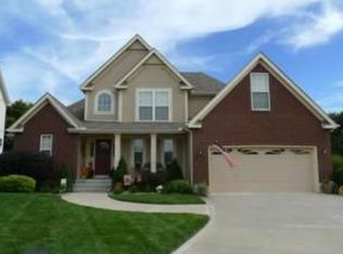 13201 Forest Oaks Dr, Smithville, MO 64089