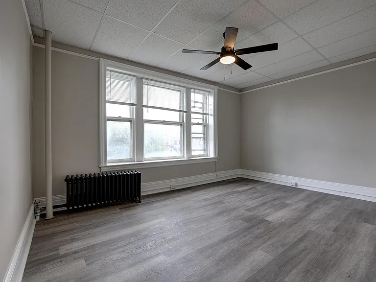 Willett Apartments — Photo 31