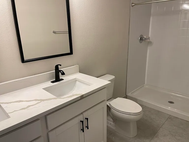 3368 N Park Dr — Photo 12