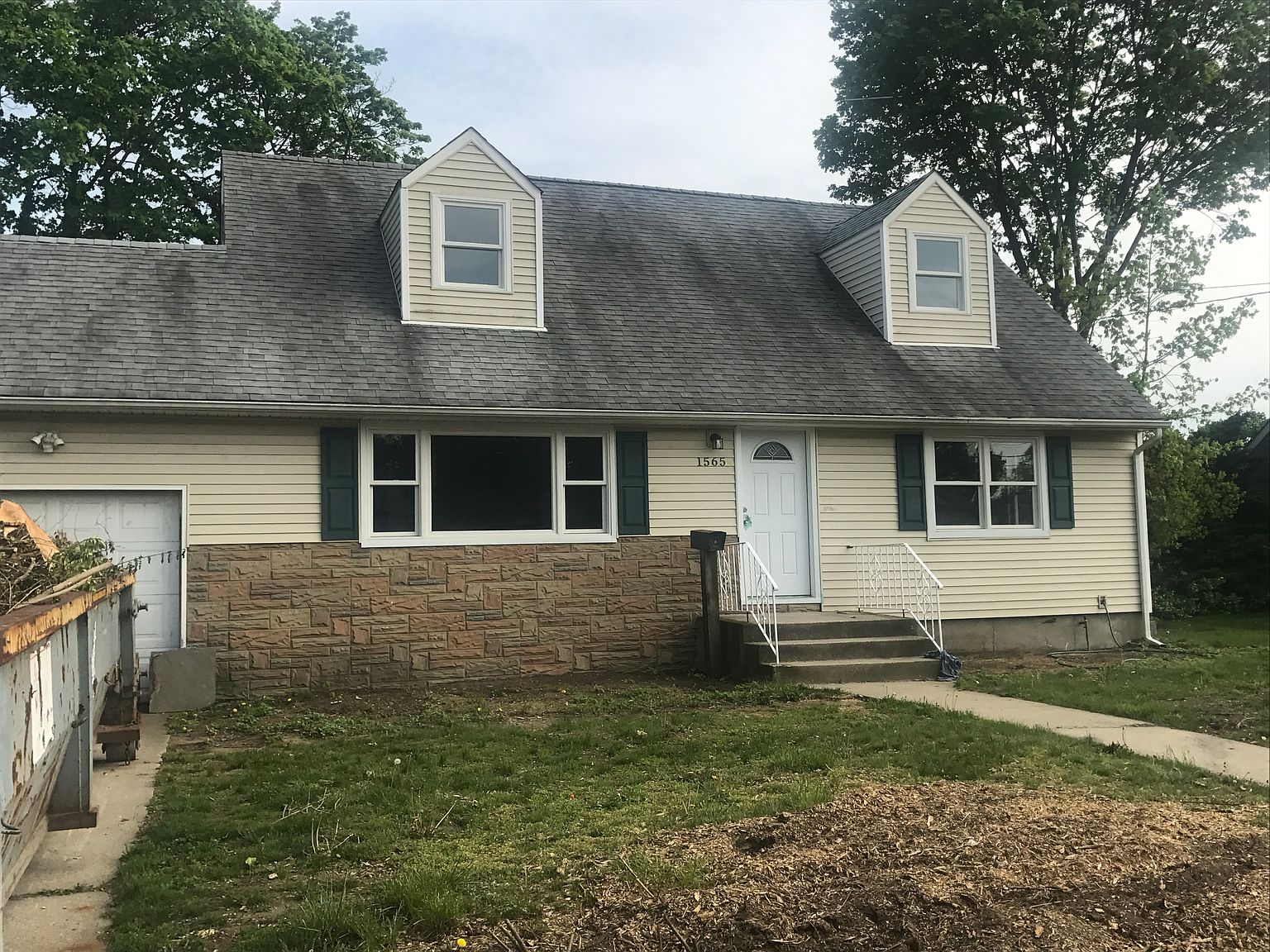 1565 Herzel Blvd, West Babylon, NY 11704 | Zillow