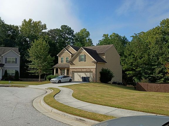 2nd image of 141 Jacobs Ln