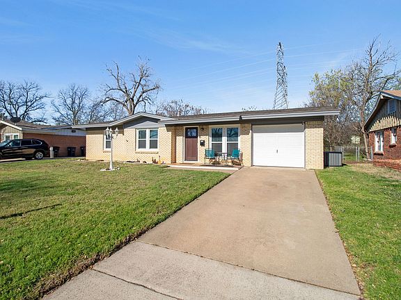 2nd image of 1616 Grantland Cir