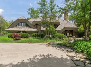 15W064 87th St, Burr Ridge, IL 60527