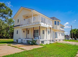 741 S Chicago Ave, Hastings, NE 68901