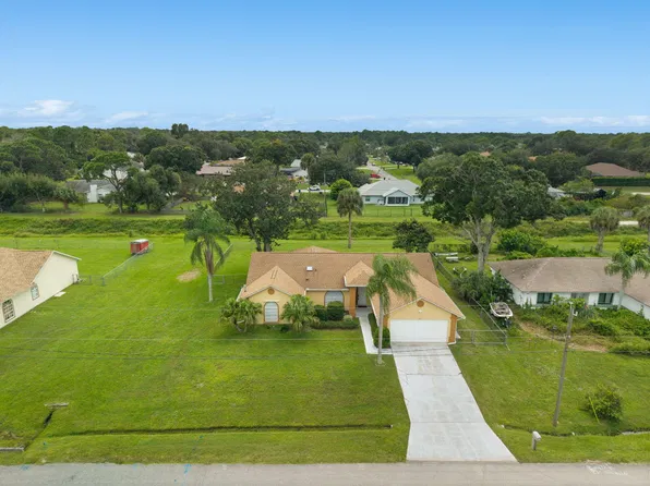 370 CAROL Drive NE, Palm Bay, FL 32907