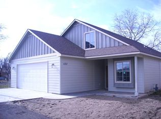 11217 Race St, Boise, ID 83713