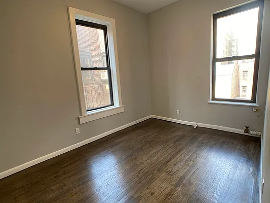 Rented by Tourma Realty LLC | media 9
