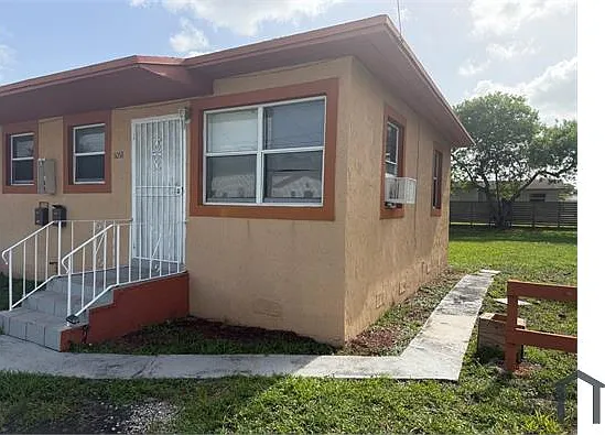 1 bed, 500 sqft, $1,600 — Photo 3