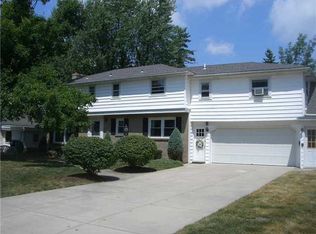 38 Tee Ct, Buffalo, NY 14221