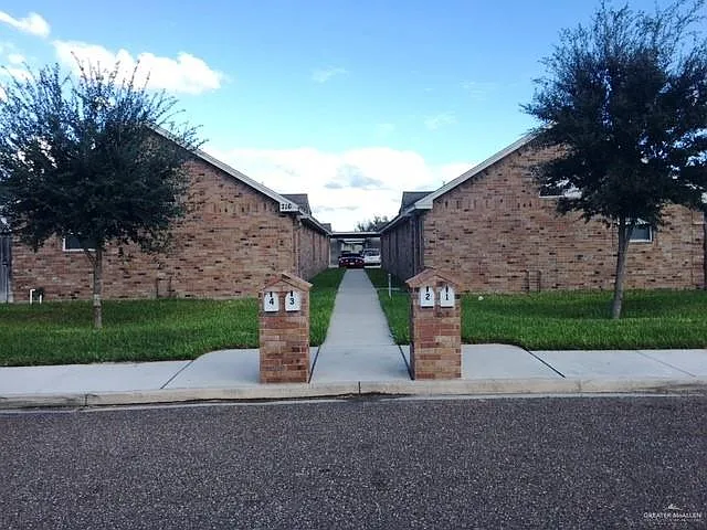 716 S Dfw Dr — Photo 1
