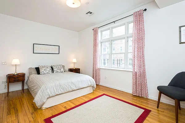 Sold by Compass | media 10