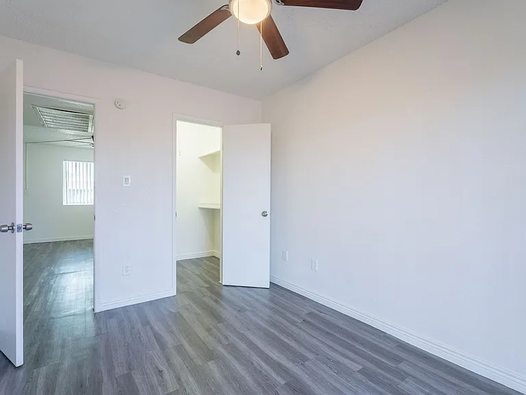3222 W Indian School Rd — Photo 14