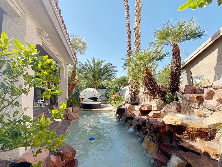 2432 Eagleridge Dr — Photo 33