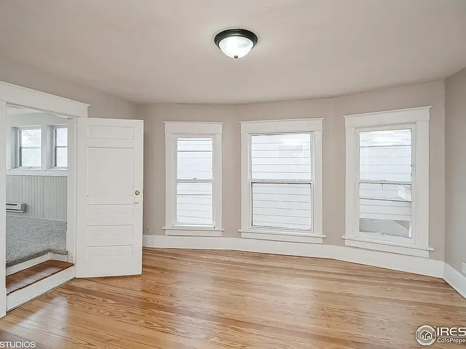 3 bed, 1250 sqft, $1,800 — Photo 3