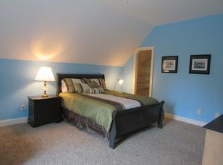 8328 Henderson Rd, Apex, NC 27539