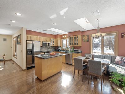 5310 Dominick Dr, Minnetonka, MN, 55343
