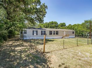 7695 Peden Rd, Azle, TX 76020