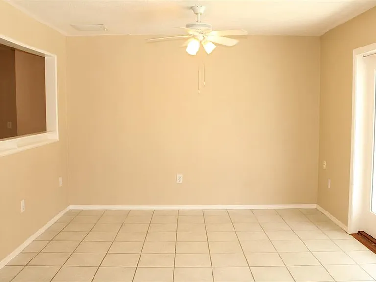 4215 18th Avenue Dr W — Photo 20
