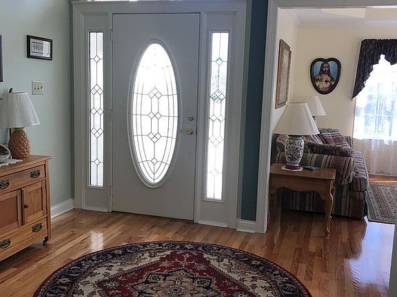 5th image of 264 Bartlett Cir NE
