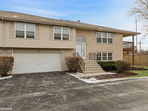 2nd image of 10924 S Lorel Ave
