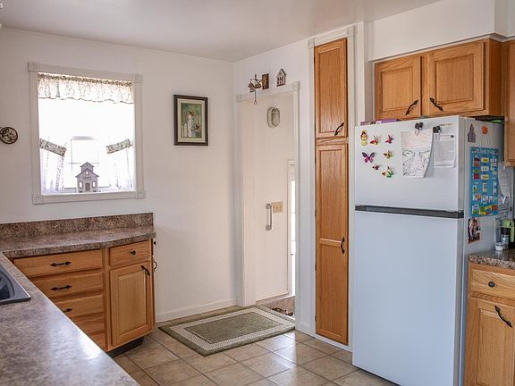 5th image of 41432 Northwood St