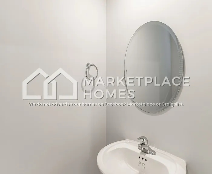 4129 Hudson Ct — Photo 4